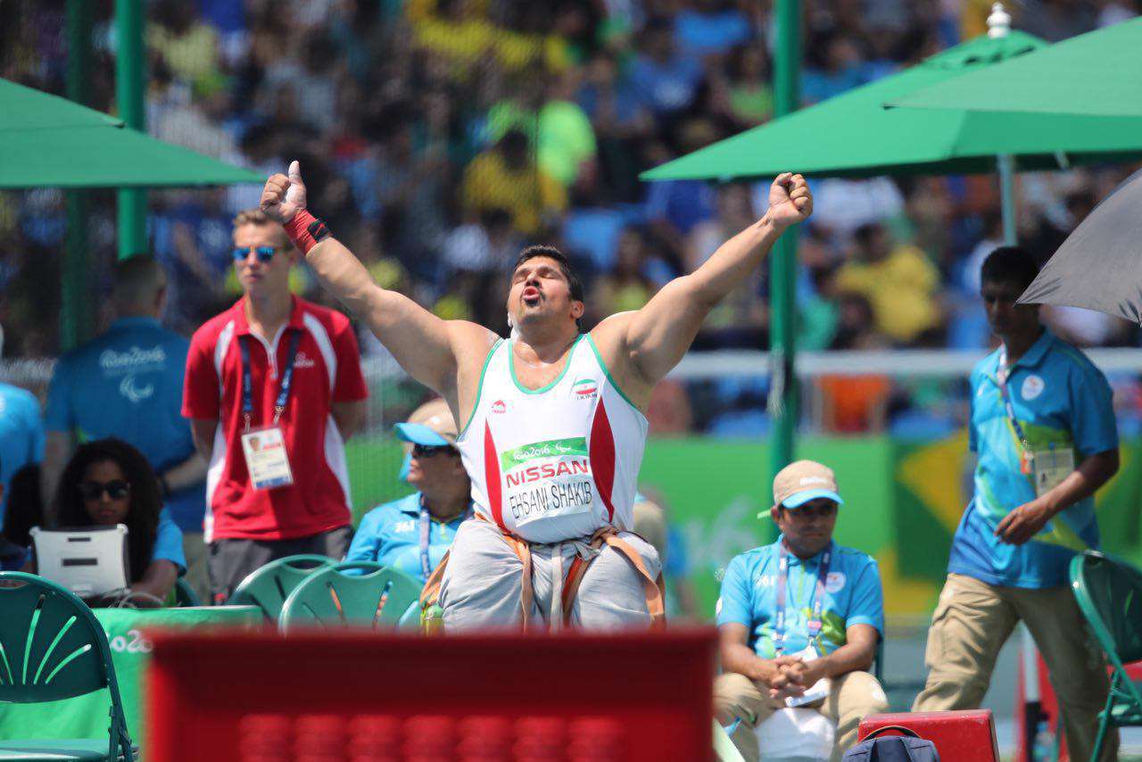 جاوید احسانی شکیب نماینده‌ کشورمان در رشته‌ پرتاب وزنه با پرتابی به طول 14.13 موفق به کسب مدال برنز شد